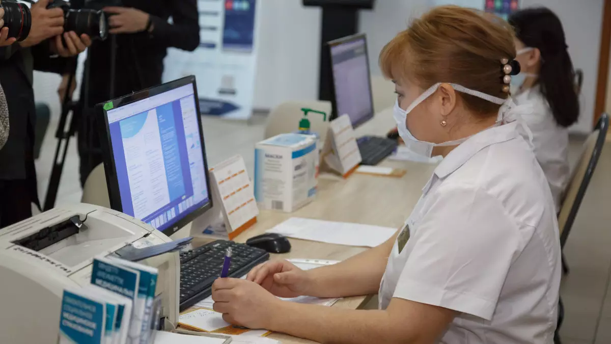 Какие штаммы коронавирусной инфекции до сих пор циркулируют в Казахстане