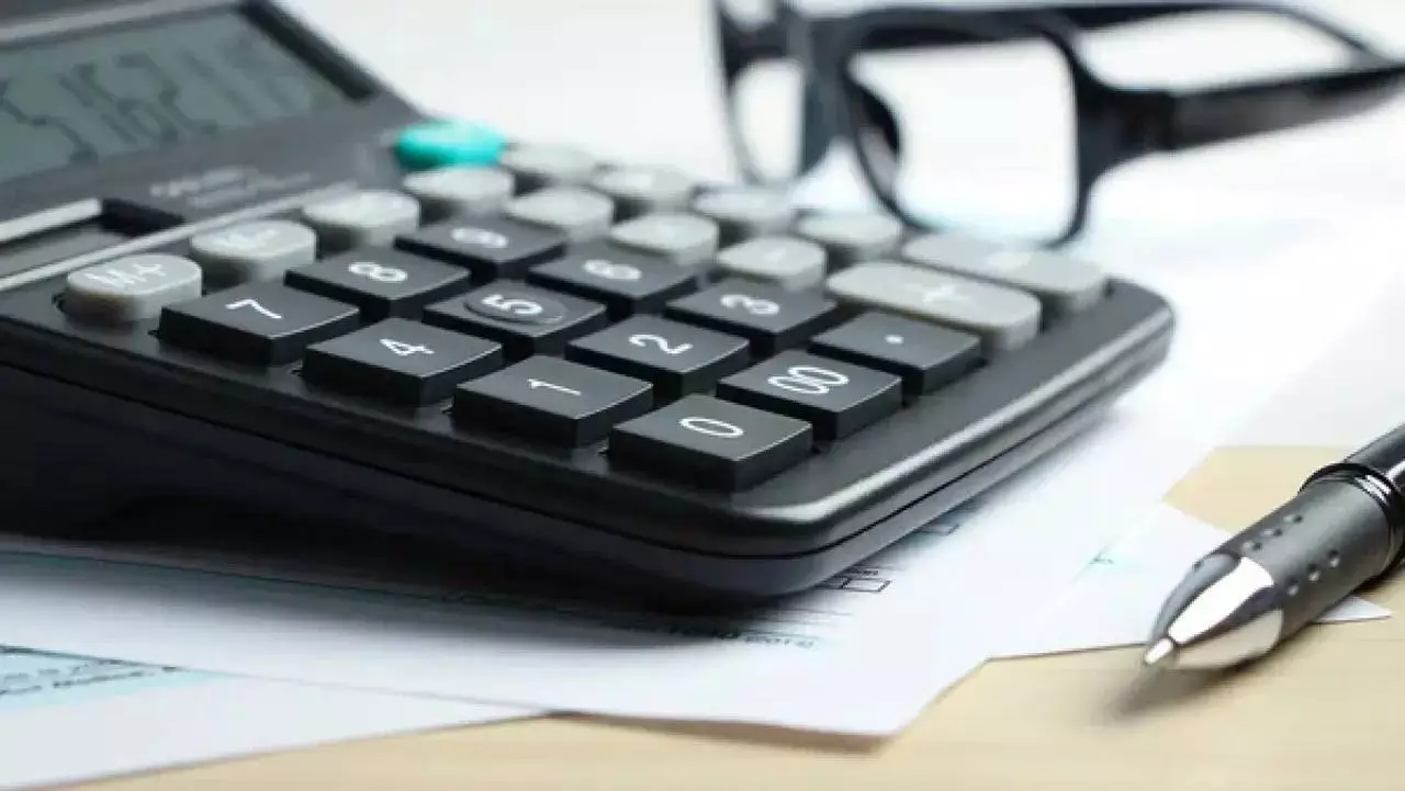 «Өлі жандарға» жалақы жазған: Түркістанда 14 адам сотталды