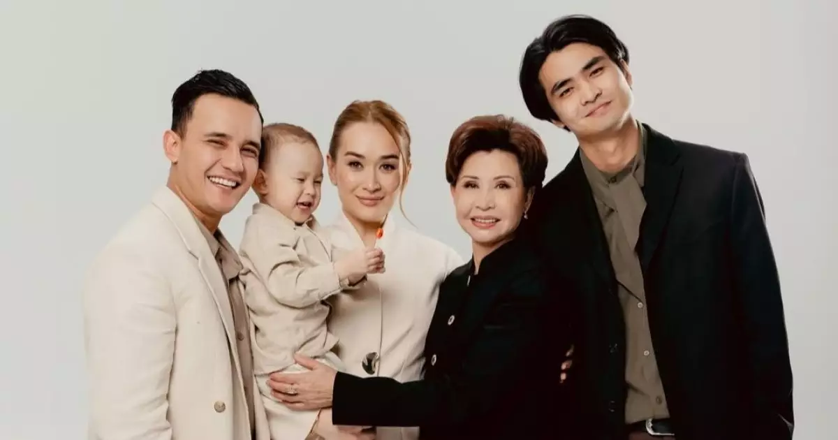  `Жақында...` – Роза Рымбаеваның ұлы асыға күткен қуанышты хабарын көпшілікке жеткізді (ФОТО) 