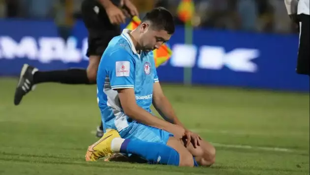 Нападающий сборной Казахстана официально перешел в клуб КПЛ