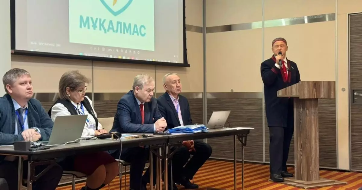  Тәуелсіз бақылаушылар Құрылтай сайлауын талқылады 