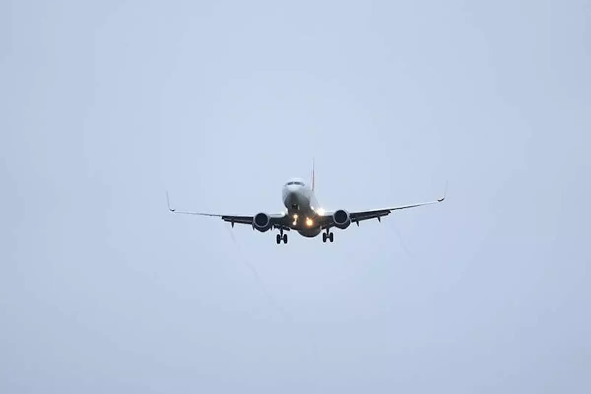 «Неизвестный американский самолет» над Казахстаном и Россией оказался бортом президента Узбекистана