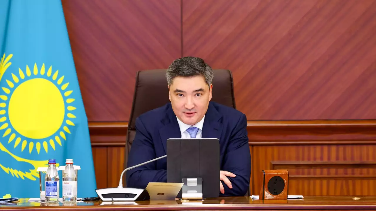 Бектенов Инвестициялық ахуалды жақсарту жөніндегі кеңестің отырысын өткізді