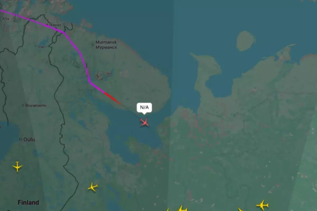 Неизвестный американский самолет совершил перелет из воздушного пространства России в Казахстан.