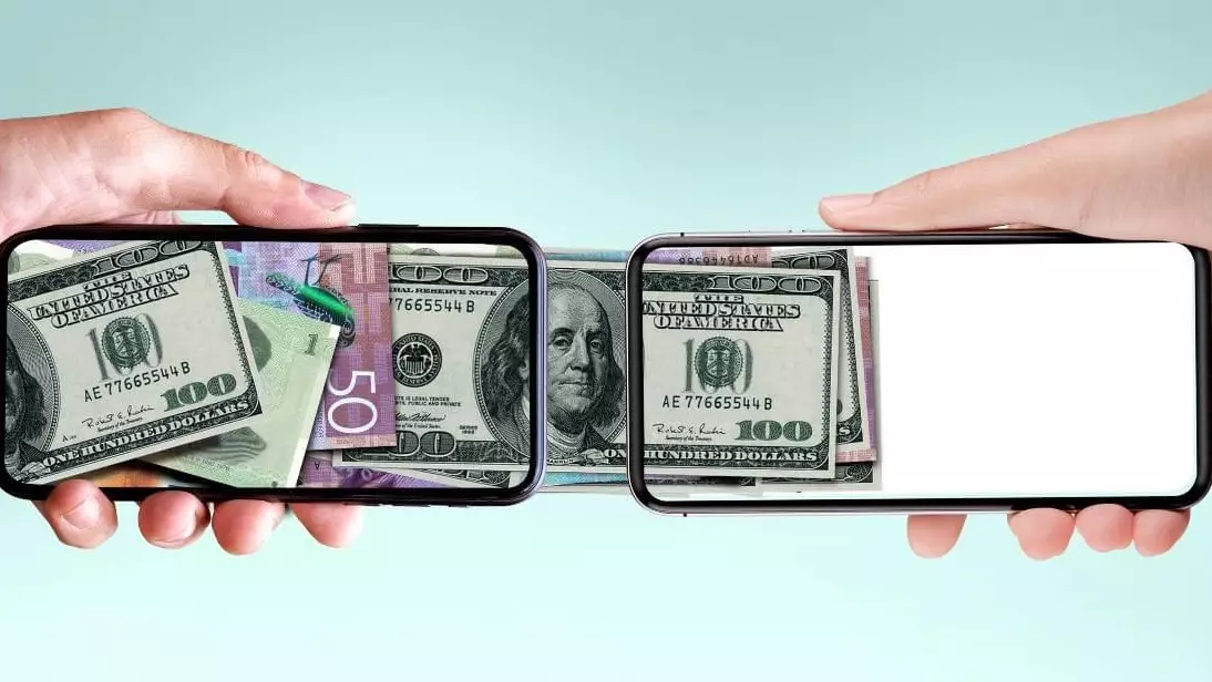 Телефон нөмірімен 12 банкке ақша аударуға болады