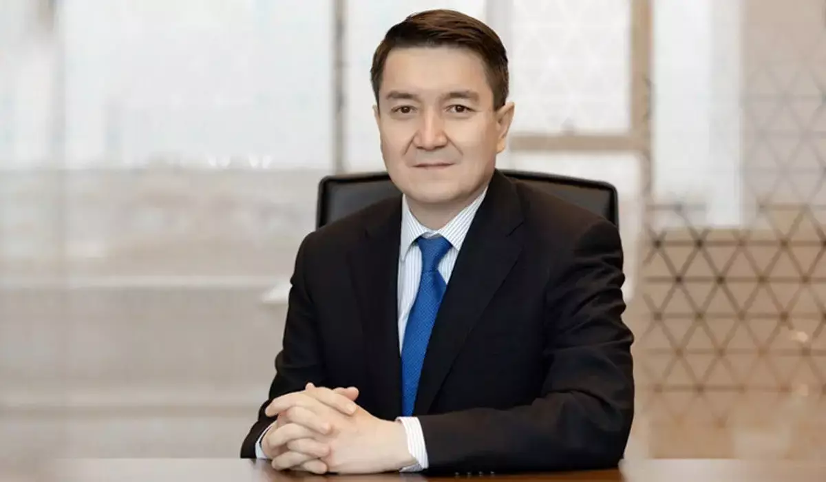 Тоқаев Шолпанқұловты өз еркімен қызметінен босатты