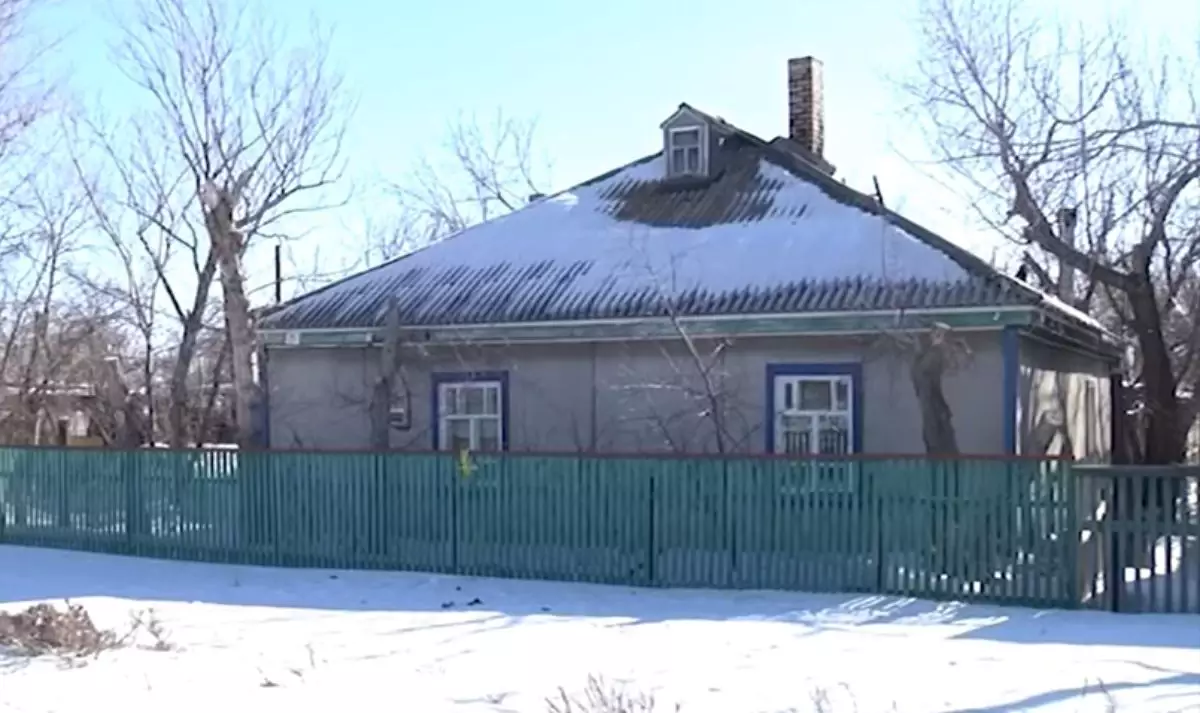 Павлодар облысында анасының мәйітімен бір үйде тұрған 6 жасар қыз балалар үйіне жіберіледі