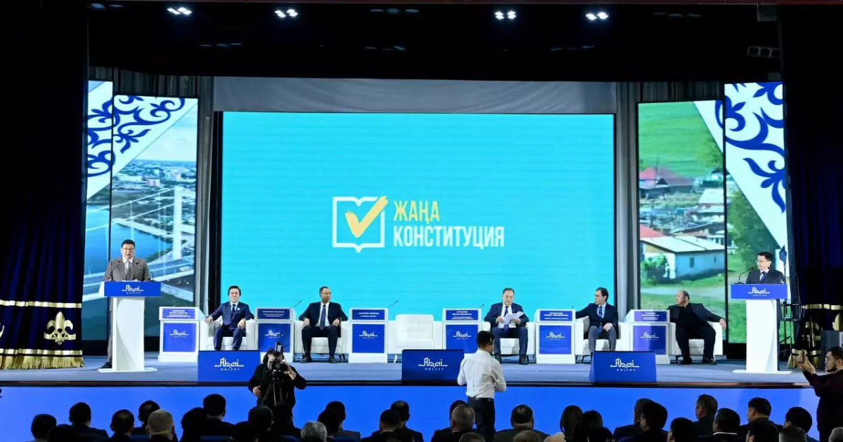   Жаңа Конституция – ұлттық мүддені және адам құқығын толық қорғауға бағытталған сапалы құжат   