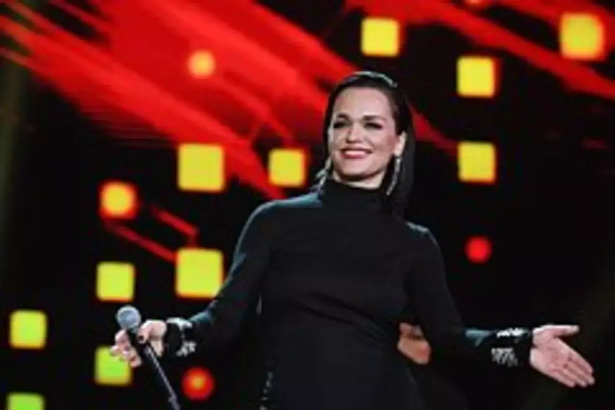 Певица Слава рассказала о случившемся горе и ушла со сцены посреди концерта - новости на Lada.kz 20.02.2026