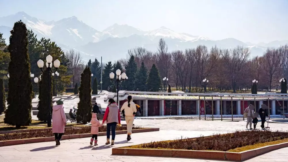 “То холодно, то жарко“: как перепады температуры влияют на здоровье - врач