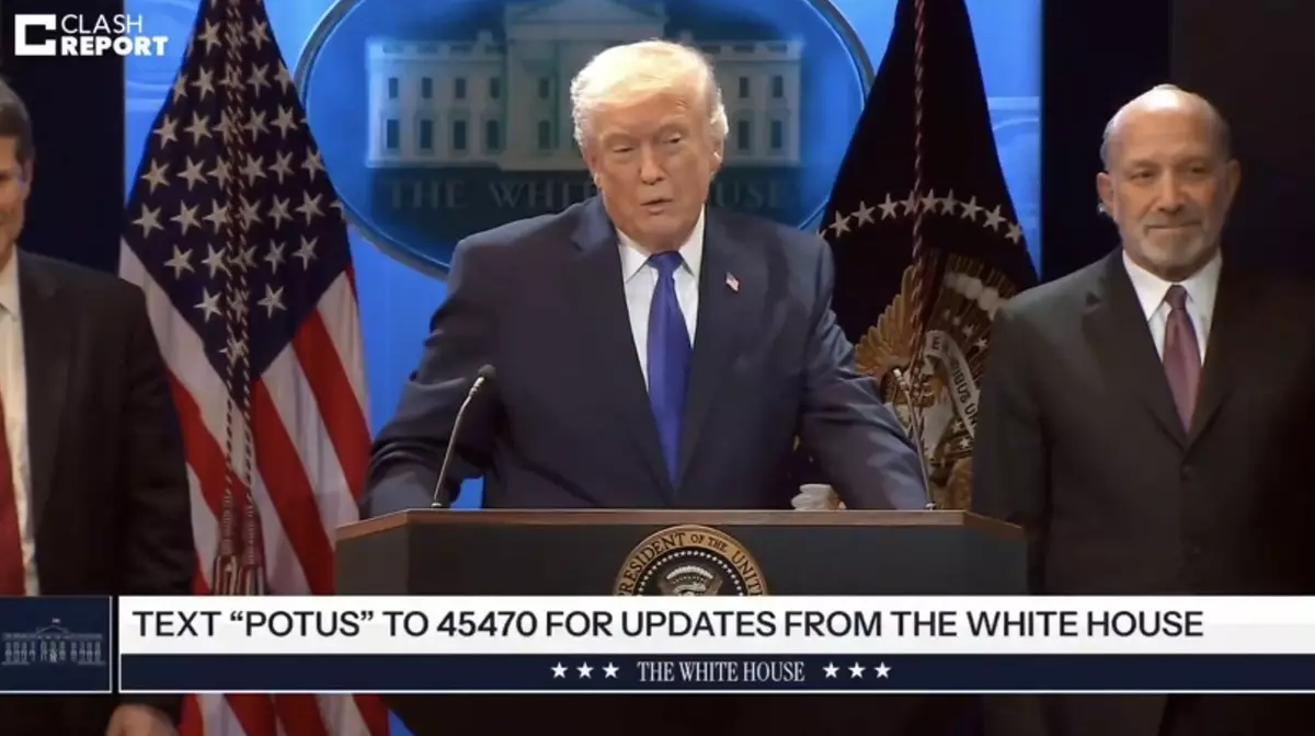 Трамп: сталелитейный магнат хотел меня расцеловать за введение пошлин