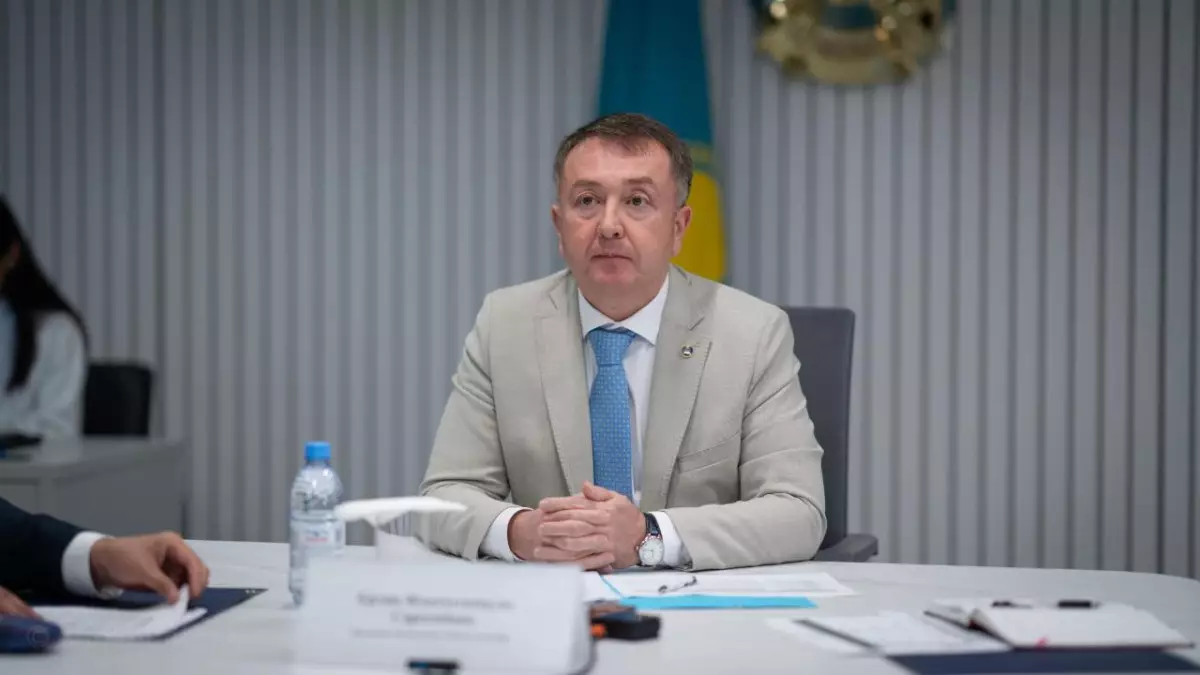 Минюст РК: Проект Конституции закрепляет приоритет Основного закона и соблюдение международных договоров