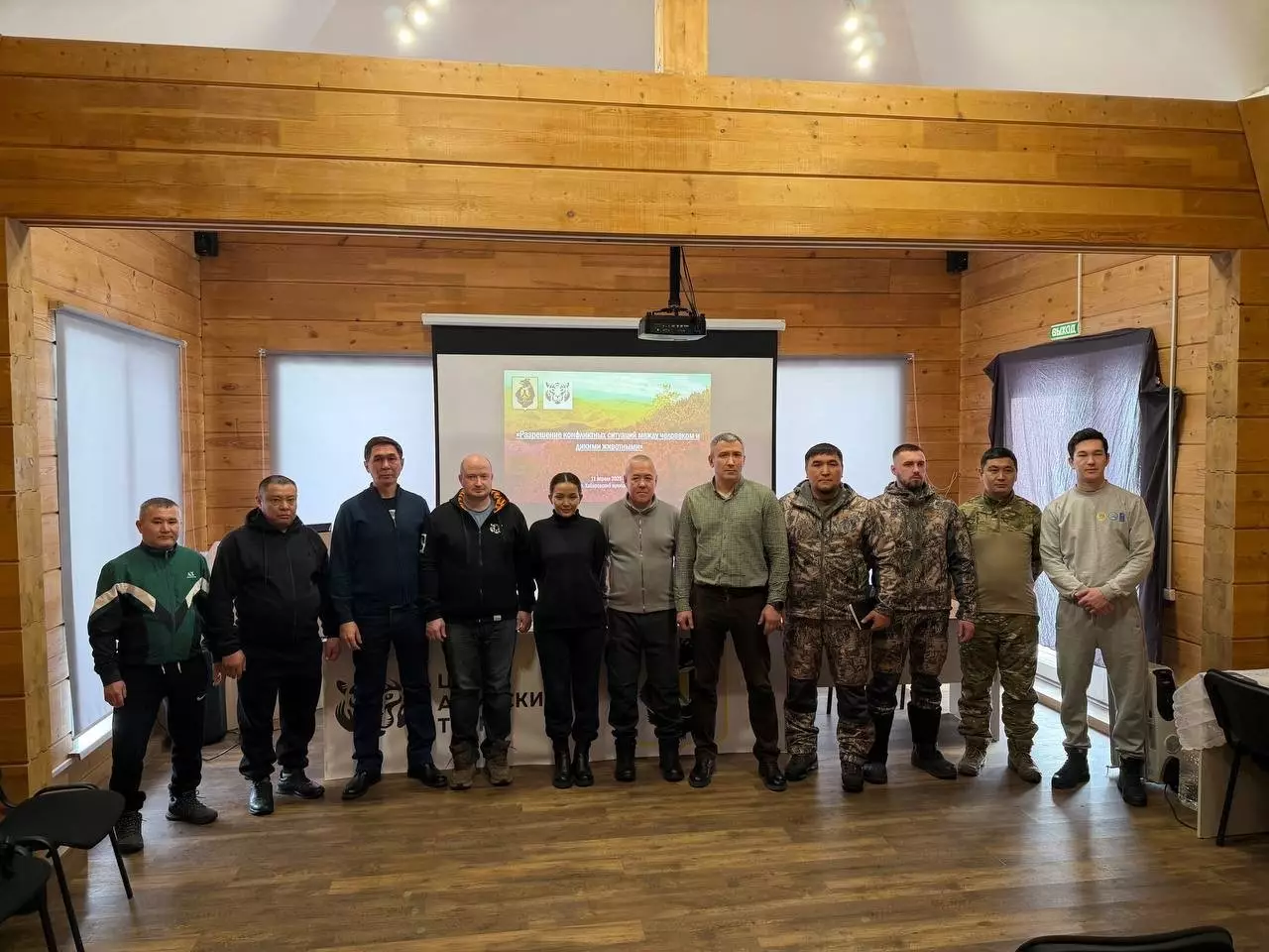 Специалисты из Казахстана завершили обучение в Хабаровском крае по эксплуатации и ремонту авиационной техники.