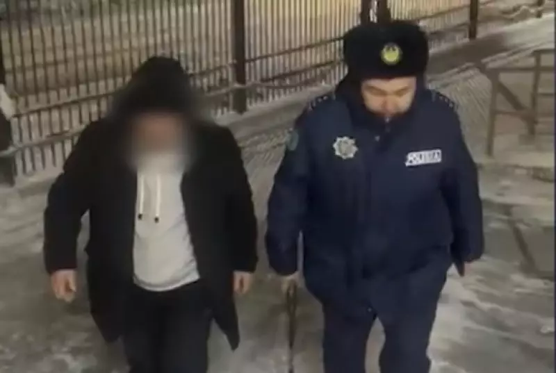 Пьяный сотрудник отлова стрелял по собакам в Семее