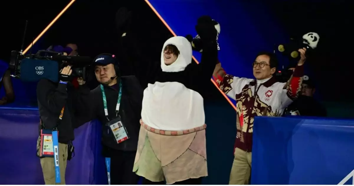  Джеки Чан поприветствовал Михаила Шайдорова на шоу в Милане 