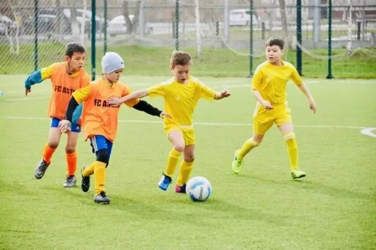 “Тараз бен Атыраудағы жағдай — бүкіл жүйеге берілген дабыл” – Балалар футболының дамуына не кедергі?