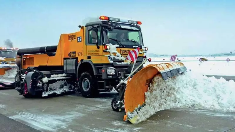 Водитель дорожной службы погиб в ВКО