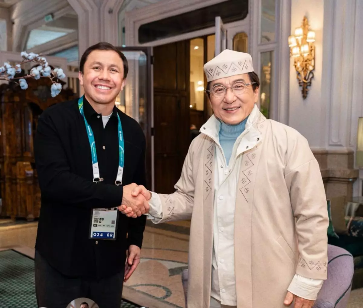 Геннадий Головкин Джеки Чанға шапан жапты