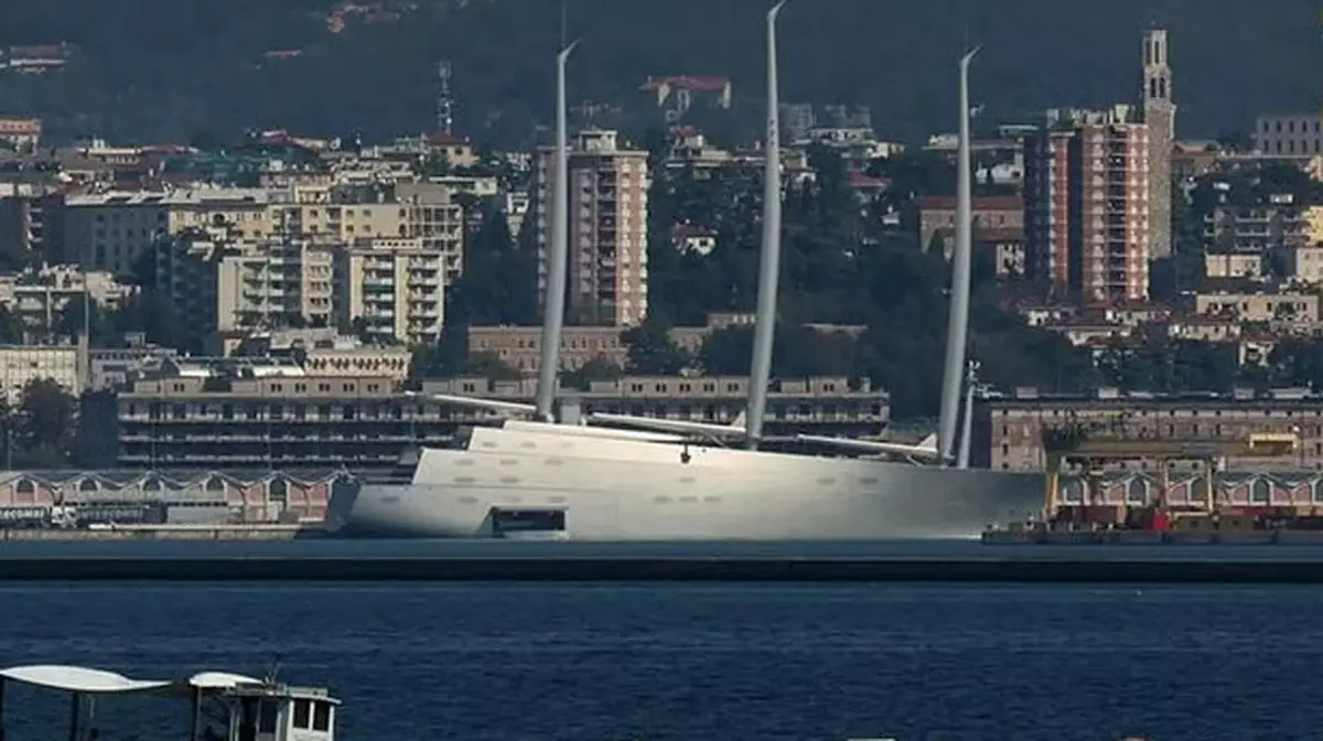 Конфискованная яхта российского олигарха обходится бюджету Италии в $35 тысяч ежедневно