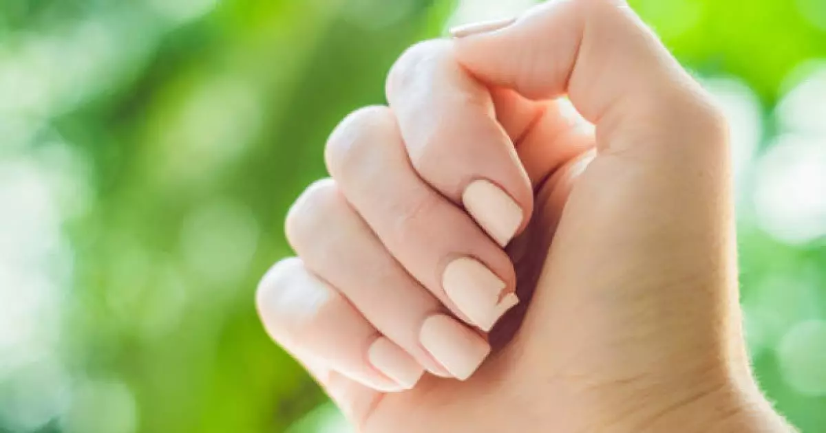  Тырнақ сынғыш болса не істеу керек? 