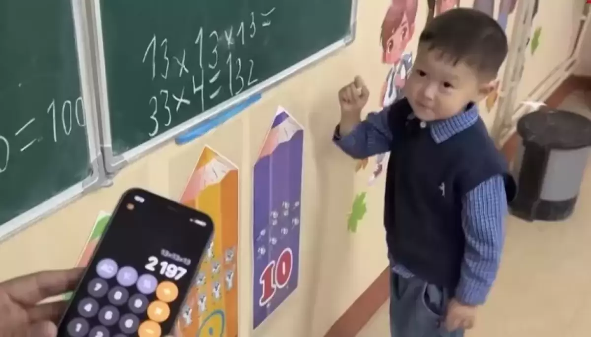 Түркістандық вундеркинд 4 жасында бірінші сыныпта оқып жүр