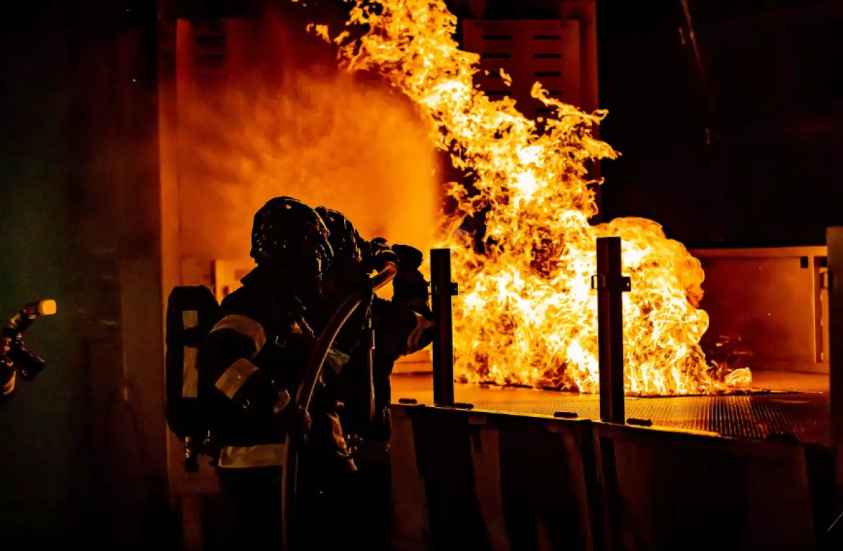 Адам шығыны бар: Қостанай облысында колледжден өрт шықты