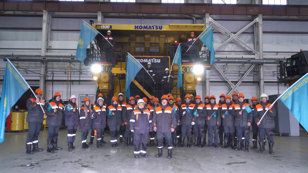 Горняки “Шубарколь комир“ и разреза “Восточный” поддержали проект новой Конституции