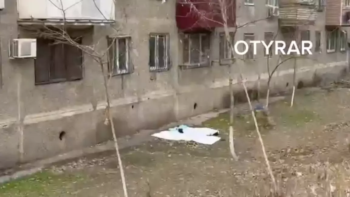 Шымкентте балкон қаптау кезінде жұмысшы мерт болды