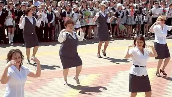 "Мұғалімдер дем салуды білуі керек" дейді белсенді педагог