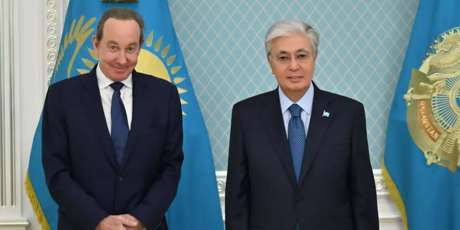 Тоқаев Қазақстаннан АҚШ-қа тікелей рейс ашу мәселесін талқылады