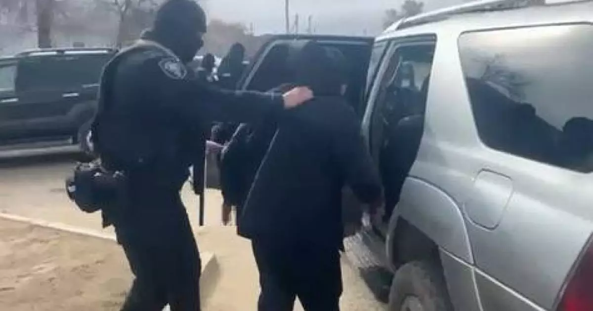  Жаңаөзенде өндірістік құбырларды ұрлаған күдіктілер ұсталды 