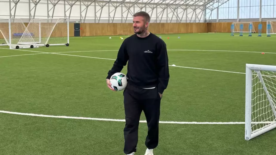 Бекхэм спас женщину на элитном курорте во Франции