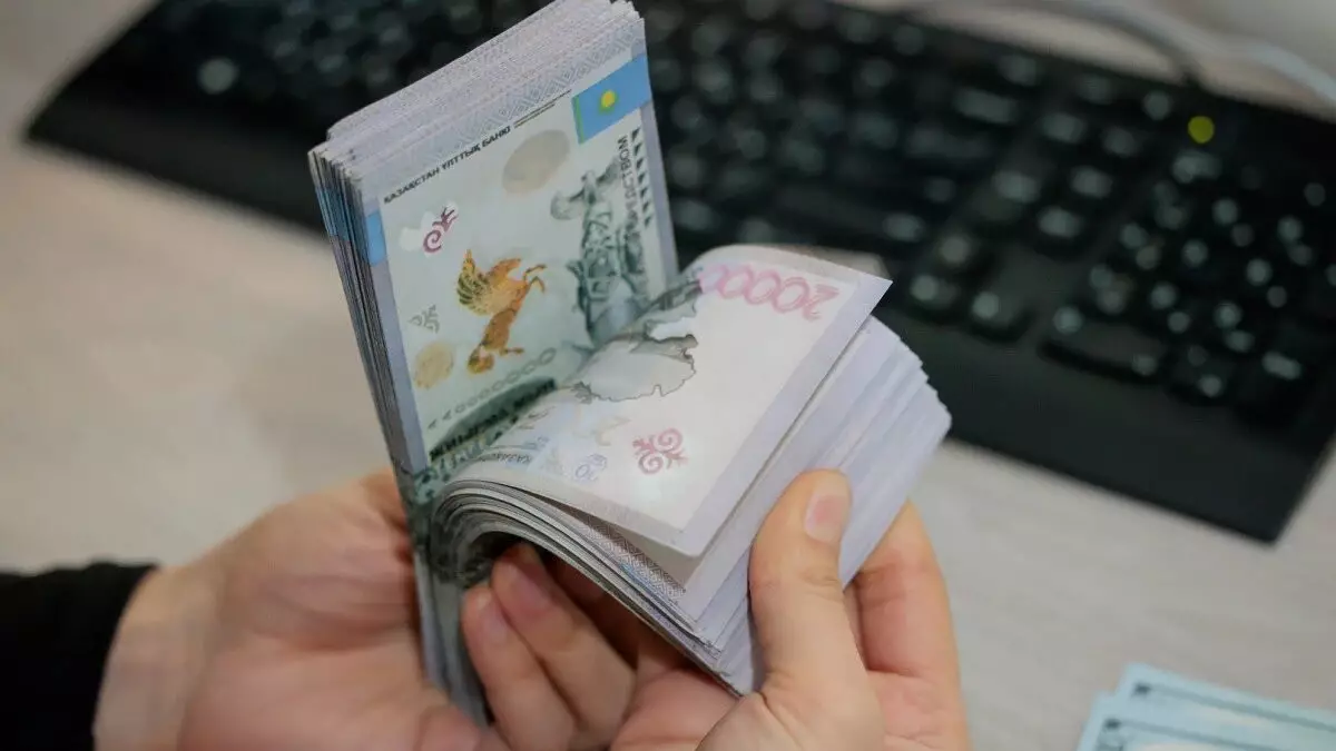 Цены на новые автомобили в Казахстане выросли на 5,9%