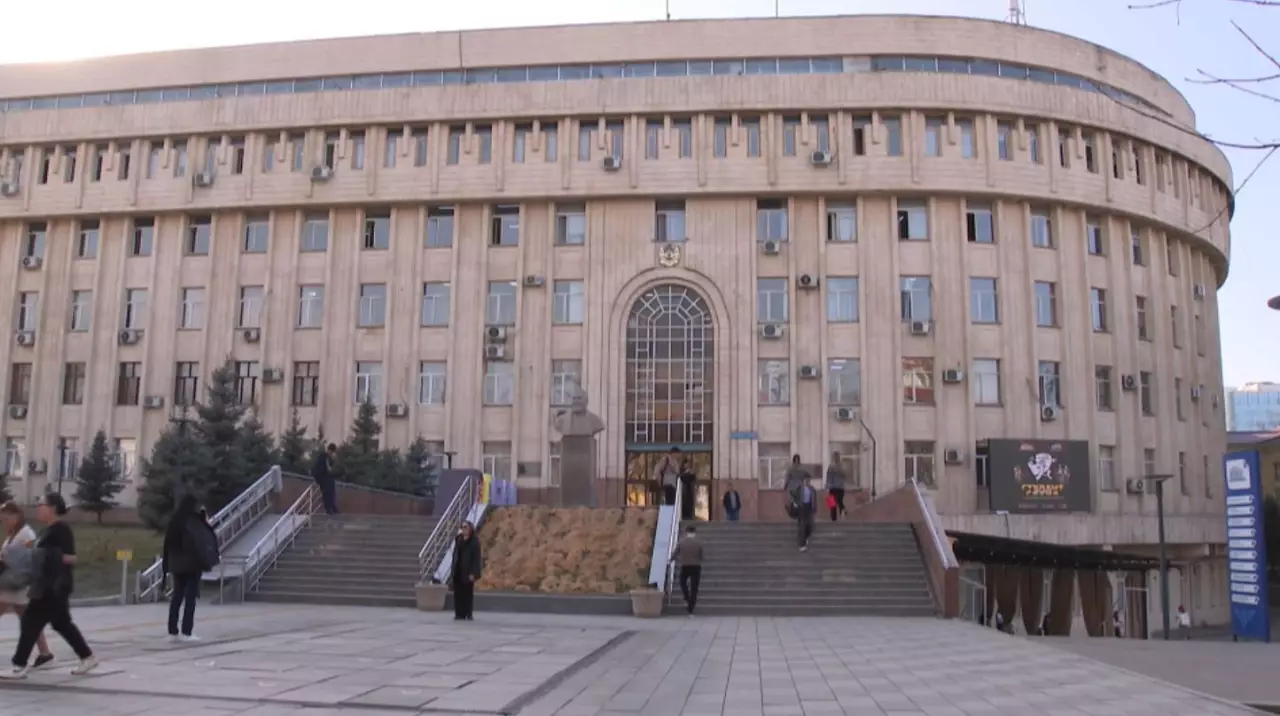 «Достық 13» телехикаясы көрерменге жол тартады