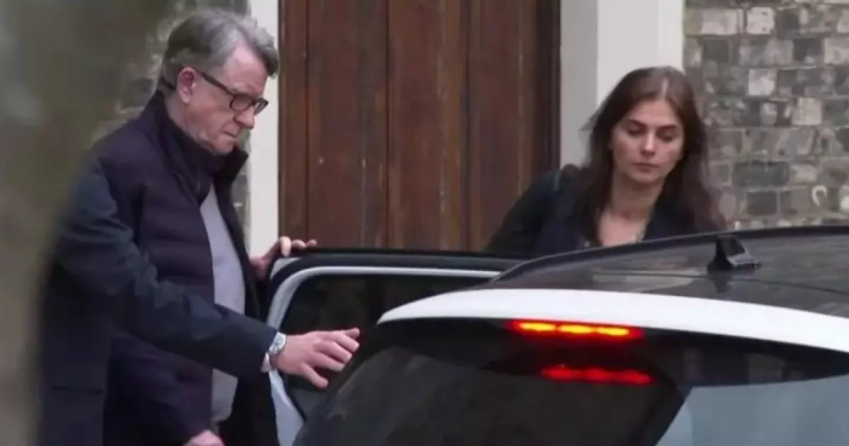  Эпштейннің жақын танысы, саясаткер Мандельсон тұтқындалды 