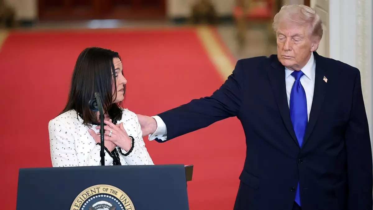 Семьи ангелов хвалят Трампа за ужесточение иммиграционной политики: "Ты тот самый человек".