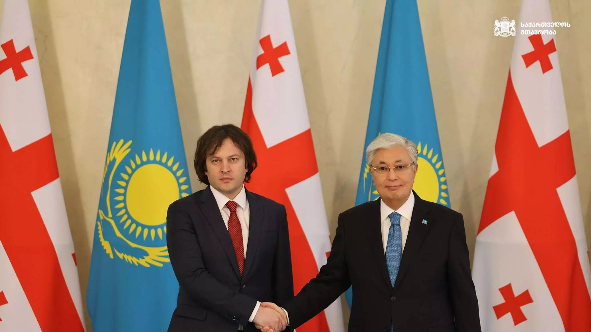 Кобахидзе и Токаев обсудили развитие грузино-казахстанских отношений по телефону.