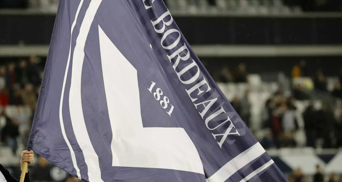 Этьен Бёгре разорвал контракт с «Жирондой» и переходит в Казахстан.