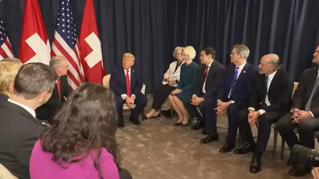 2028 жылғы сайлау: Трамп кімге сенім артады?