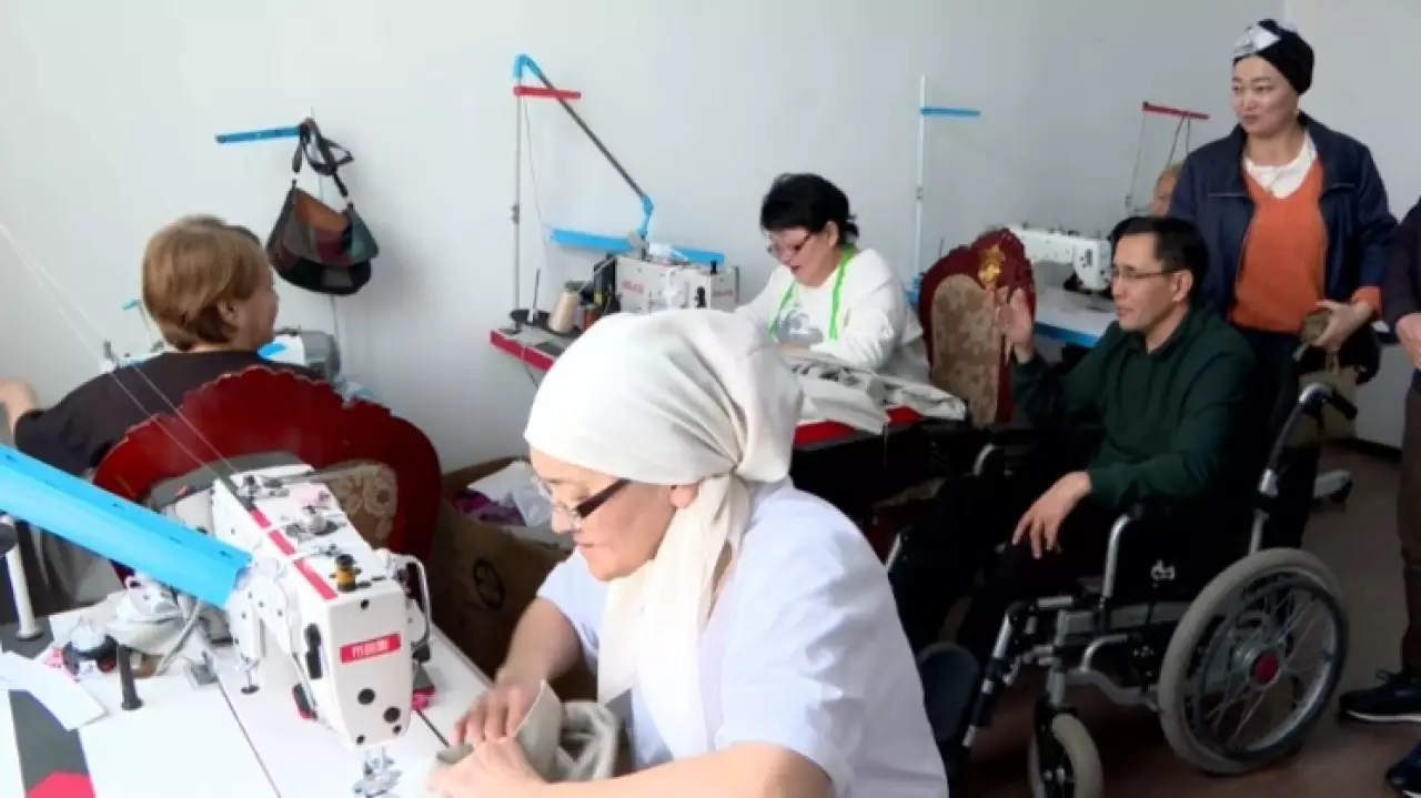 В Туркестанской области трудоустроят 6,5 тысяч человек с инвалидностью