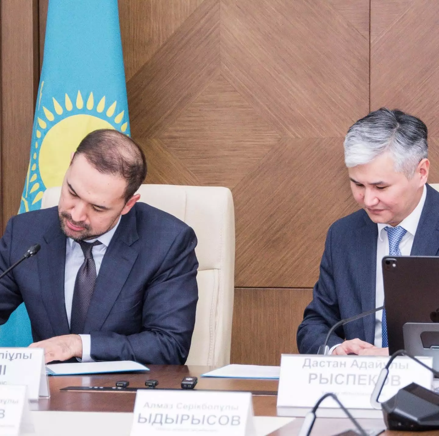 «Қазақмыстың қамқорлығы»: танымал корпорация Ұлытау облысының дамуына 20 млрд теңгеден астам қаражат бөледі