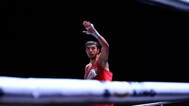 Төрешілер тағы бір қазақ боксшыны кіші ӘЧ-ден "шығарып тастады"