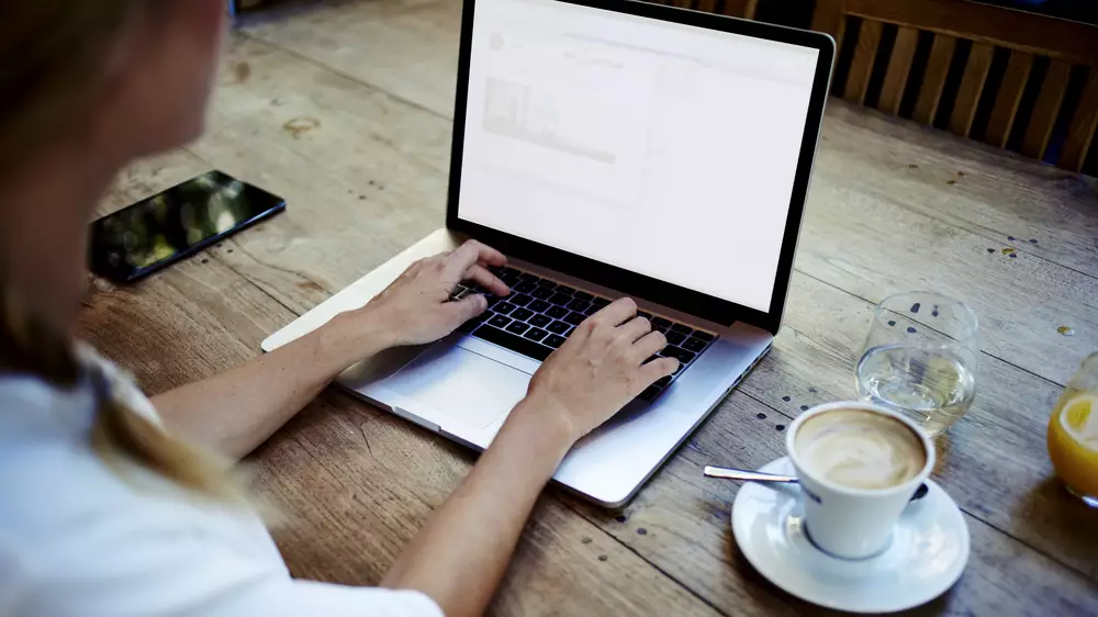 Жаңа Конституция жобасына қарсы жазба жариялап, басы дауға қалған