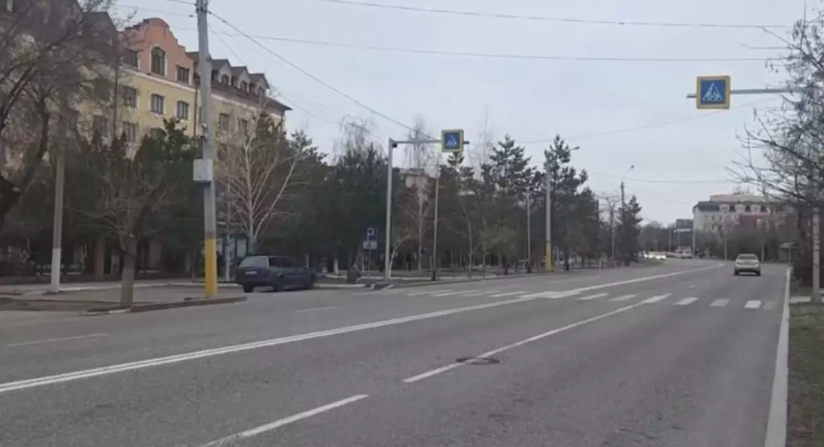 Таразда заңсыз орнатылған жол белгісі үшін жүргізушілерге 345 миллион теңге айыппұл салынған