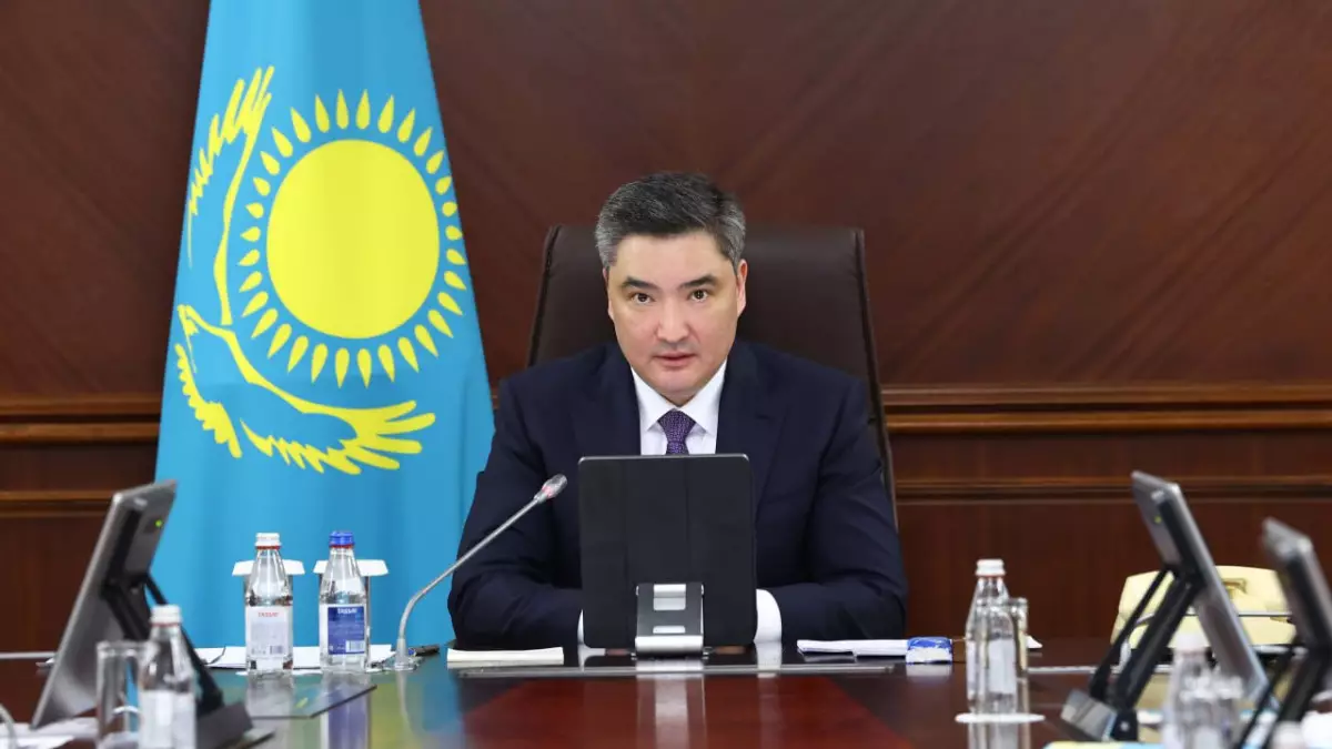 Бектенов: Диқандар цифрлық технологияларды кеңінен қолдануы керек