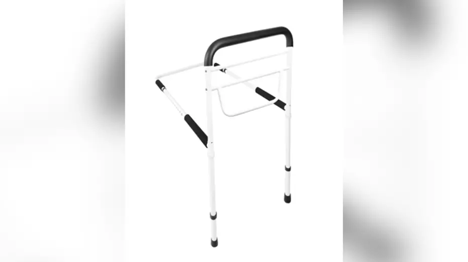 Отозвано более 12 тысяч поручней для взрослых кроватей из-за риска удушья и смертельной опасности.