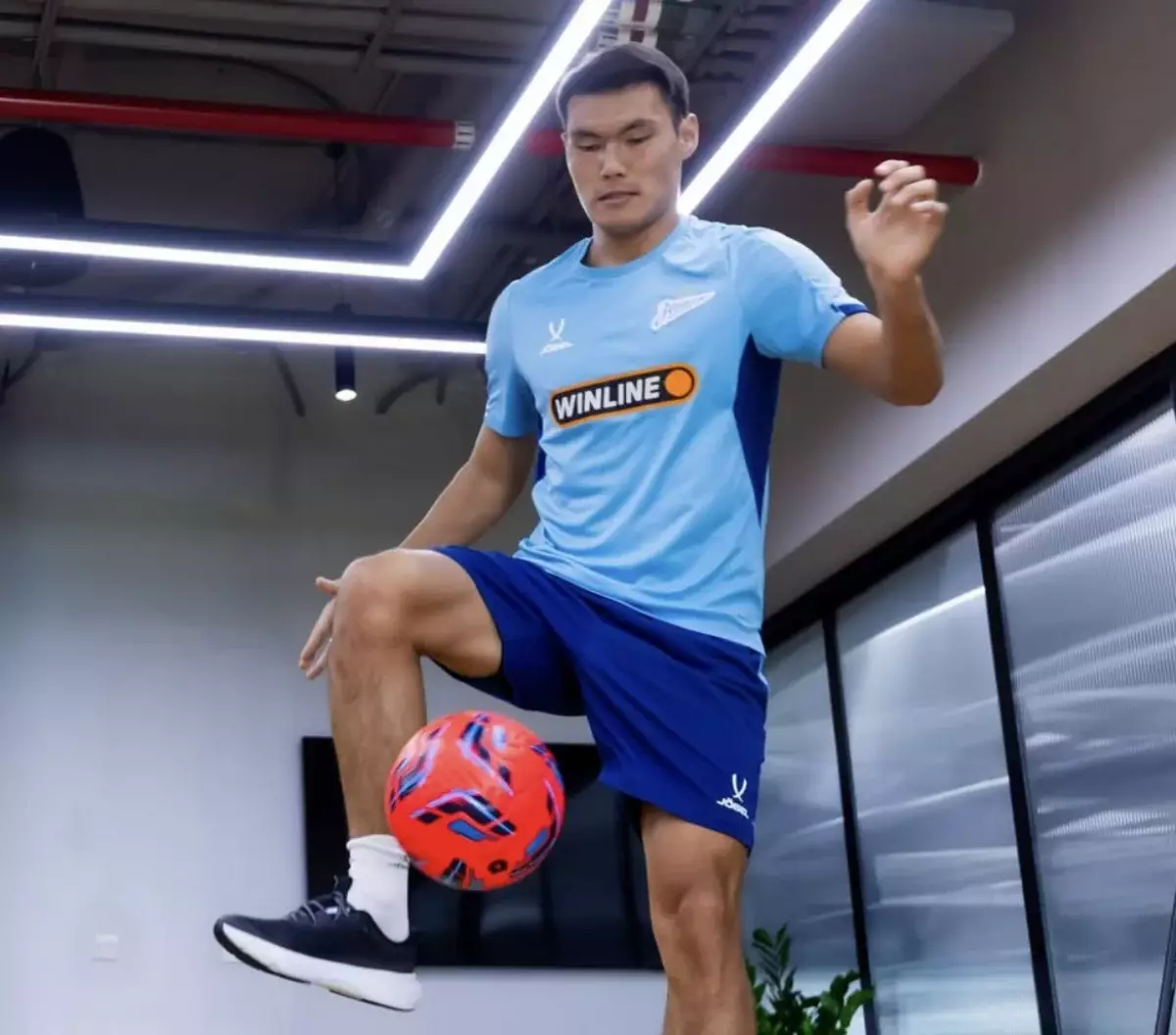 “Дивеев бабына келсе, сол ойнайды” – Нұралы Әліптің “Зениттегі” орнына қауіп төнуі мүмкін бе?