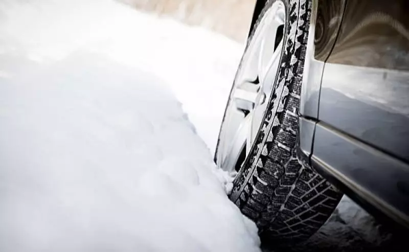 Колея на дороге привела к ДТП: казахстанка через суд взыскала ущерб с акимата