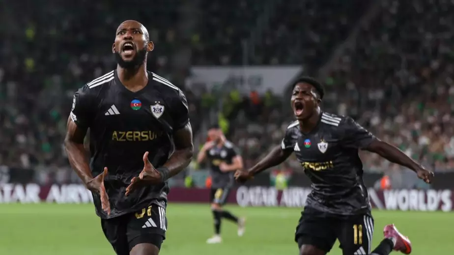 Прямая трансляция матча "Карабах" - "Ньюкасл" в Лиге чемпионов