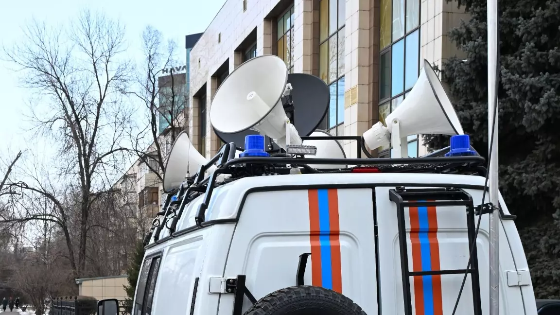 Алматыда сирена қосылады - халық не істеу керек?